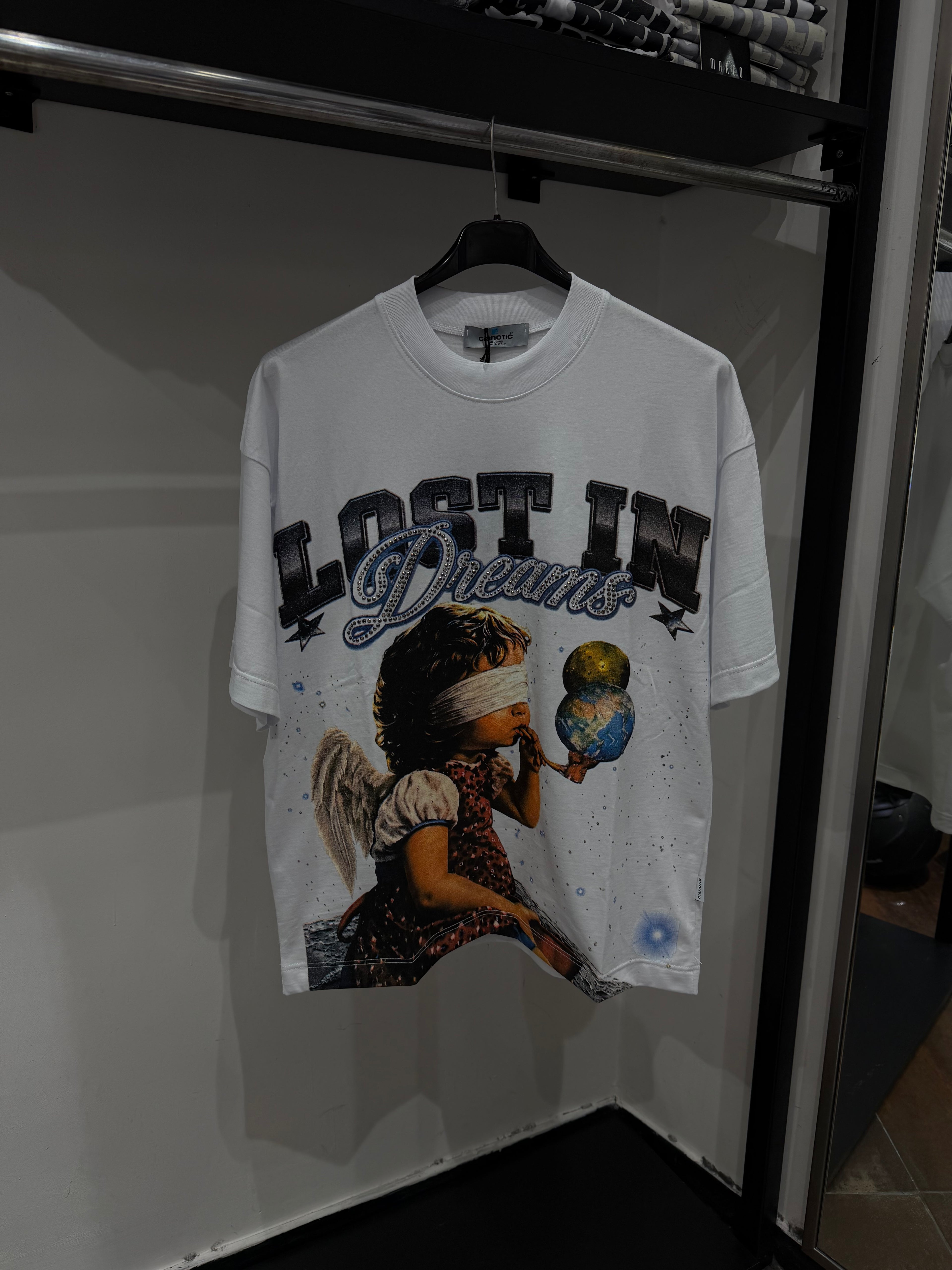 T-SHIRT LOST DREAMS