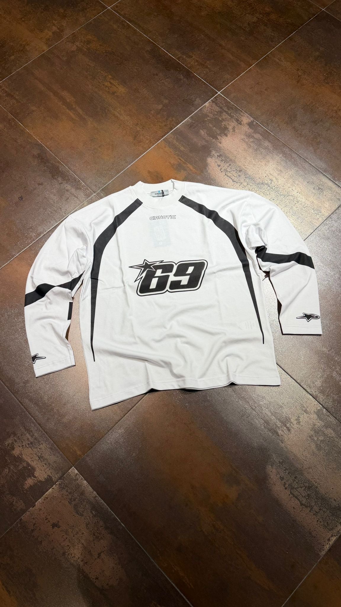 T-SHIRT LONGSLEEVE LIMITED