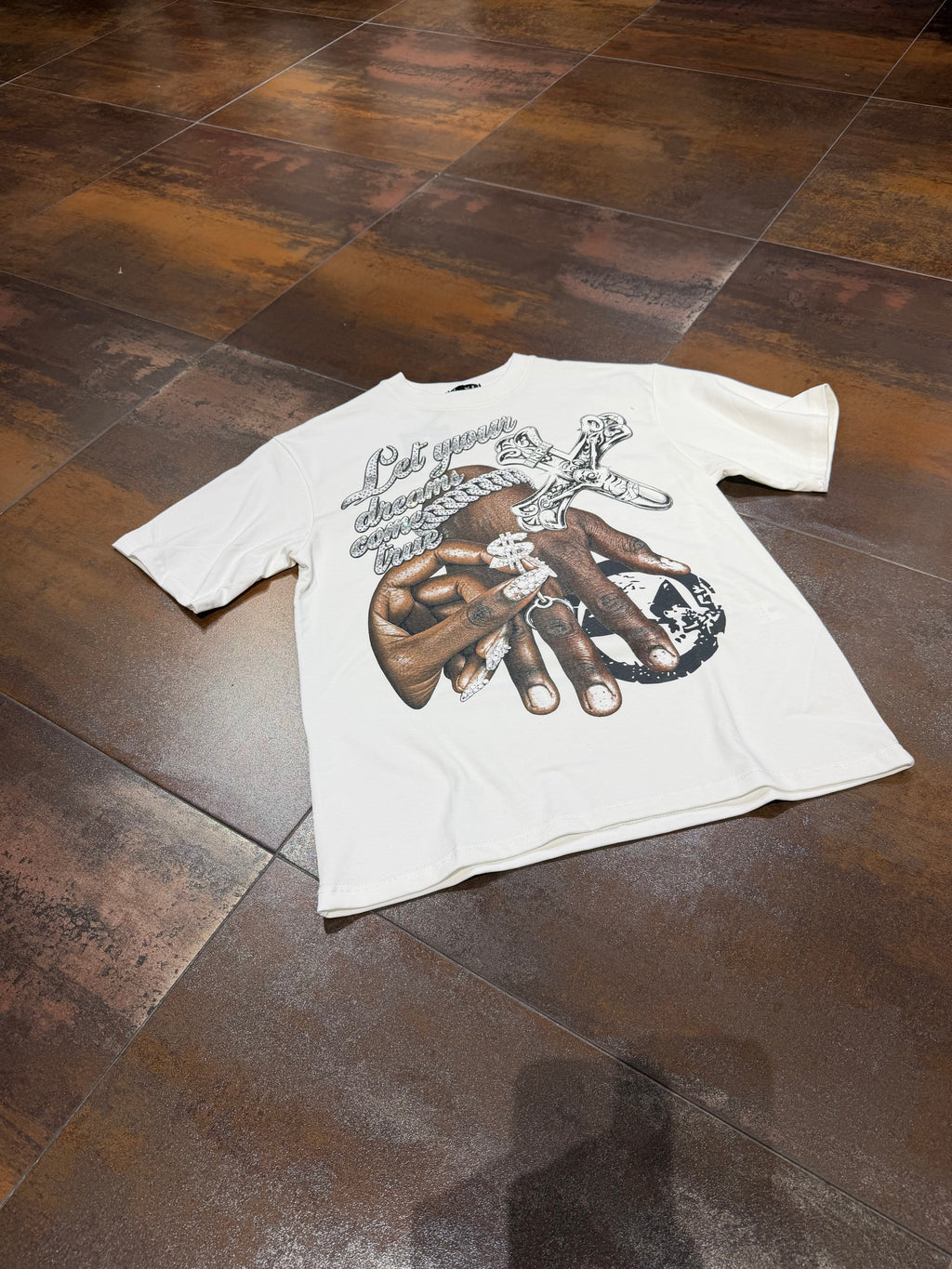 T-SHIRT CHROME HANDS