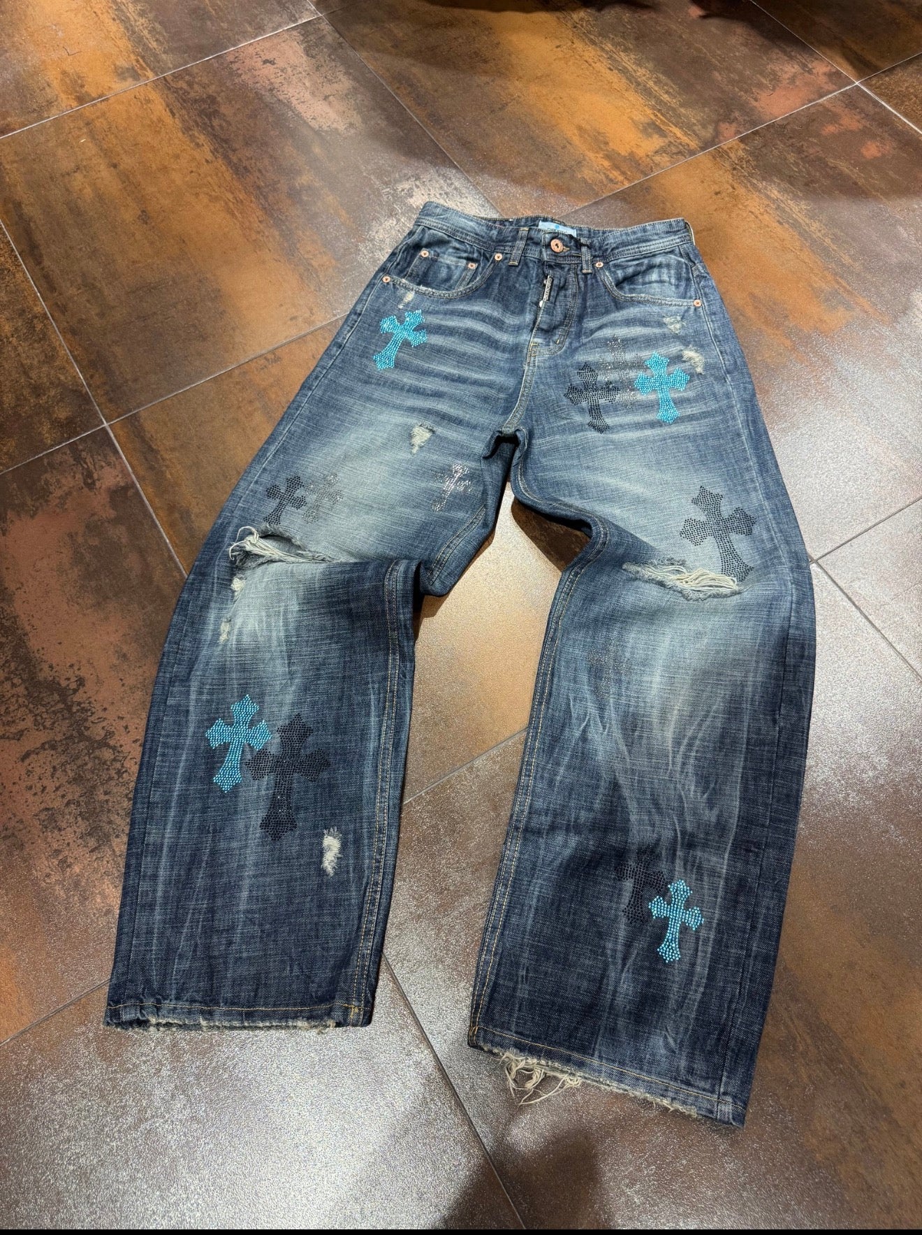 JEANS CIANOTIC LIMITED