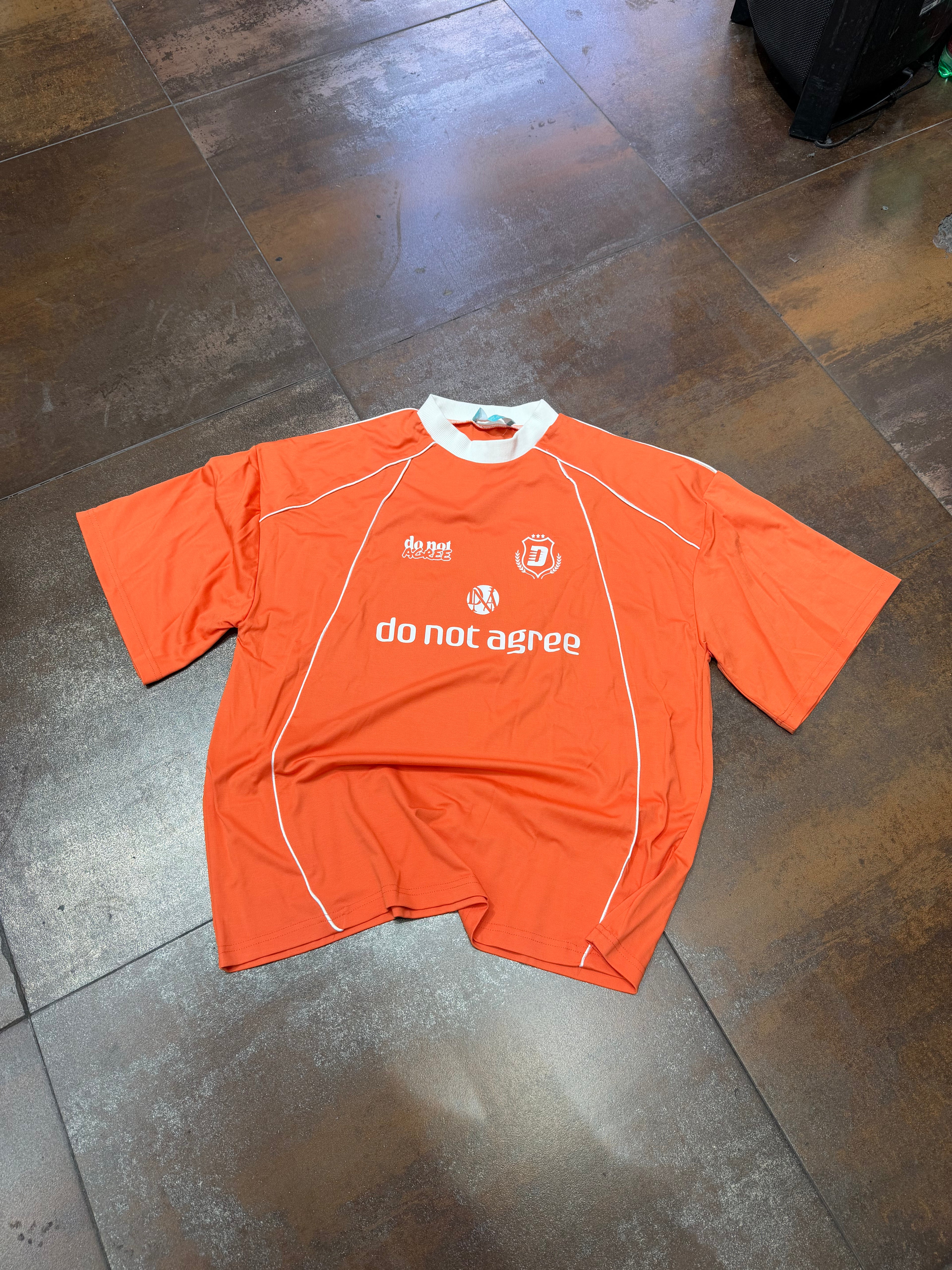 T-SHIRT DO NOT