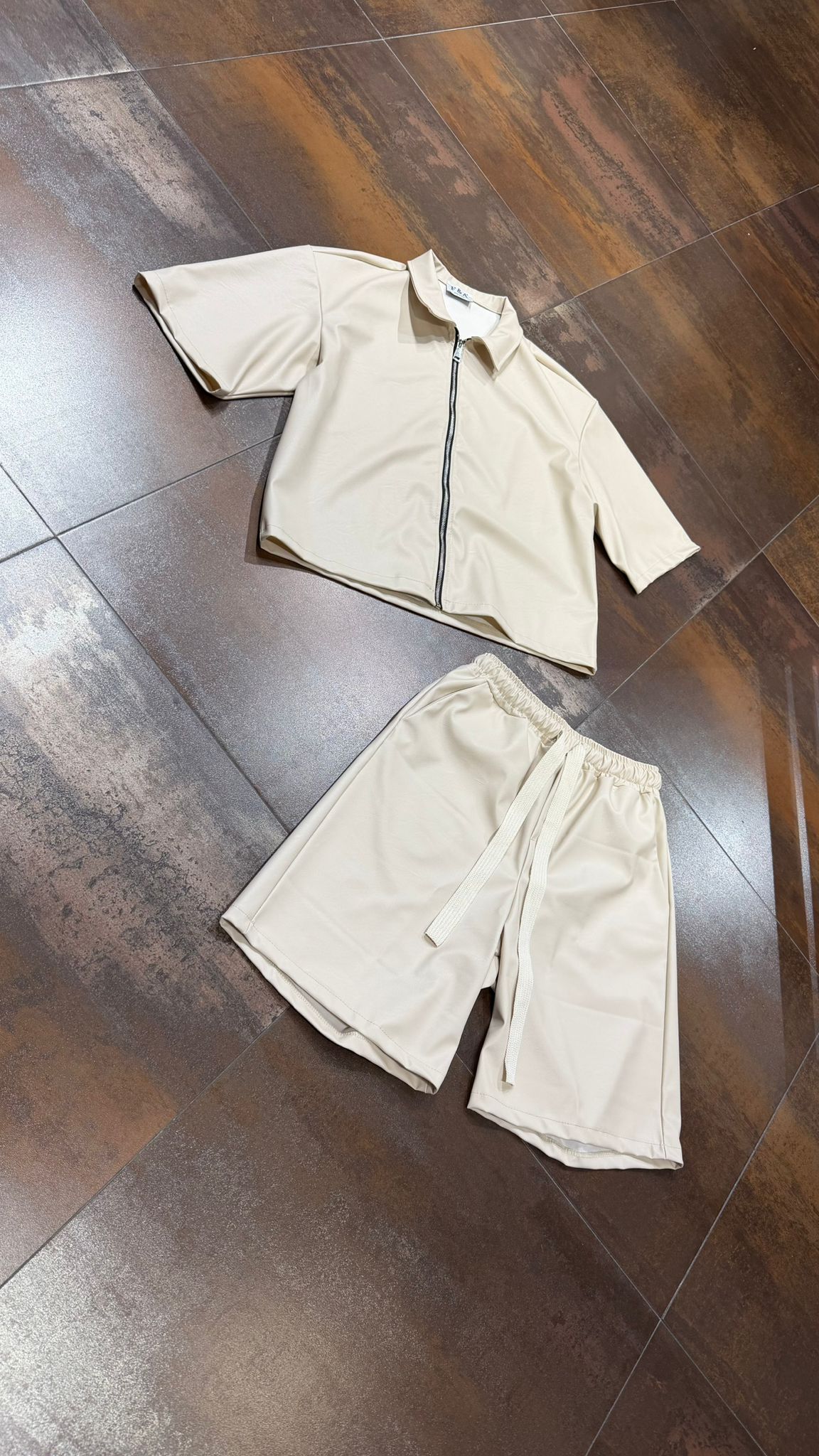 COORDINATO LEATHER
