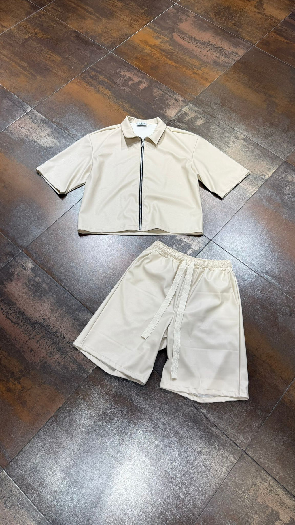 COORDINATO LEATHER